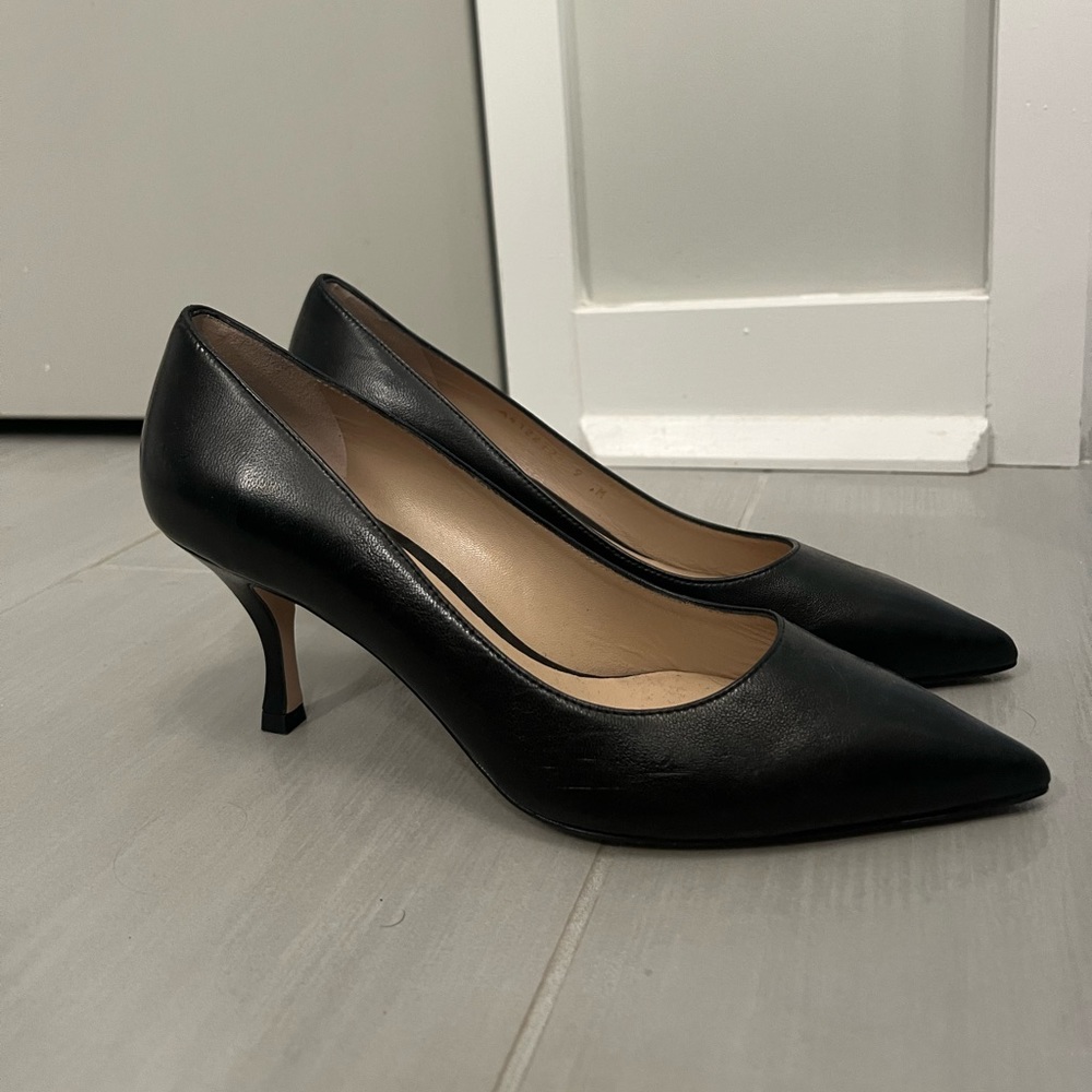 Stuart Weitzman Kitten Pump Black Size 9
